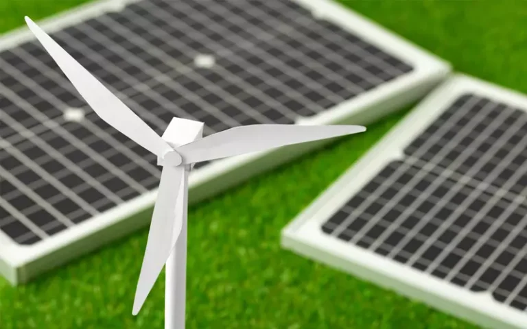 Solar-Wind-Installation-768x480.webp